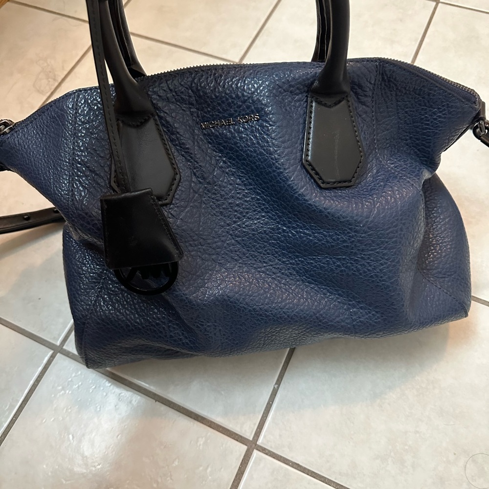 Michael Kors handbag in excellent condition